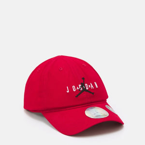 Jordan casquette enfant "logo" Rouge réglable scratch