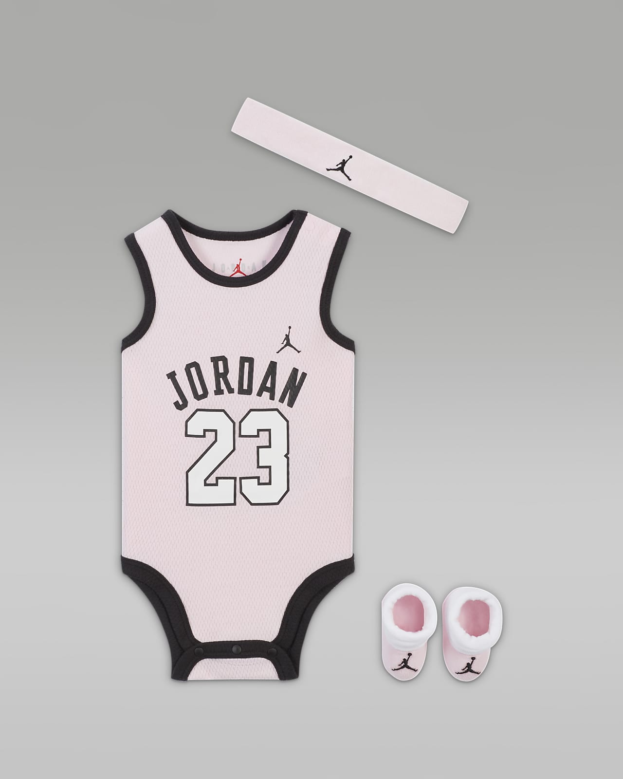 Jordan coffret cadeau bébé basketball "23" Rose avec bandeau