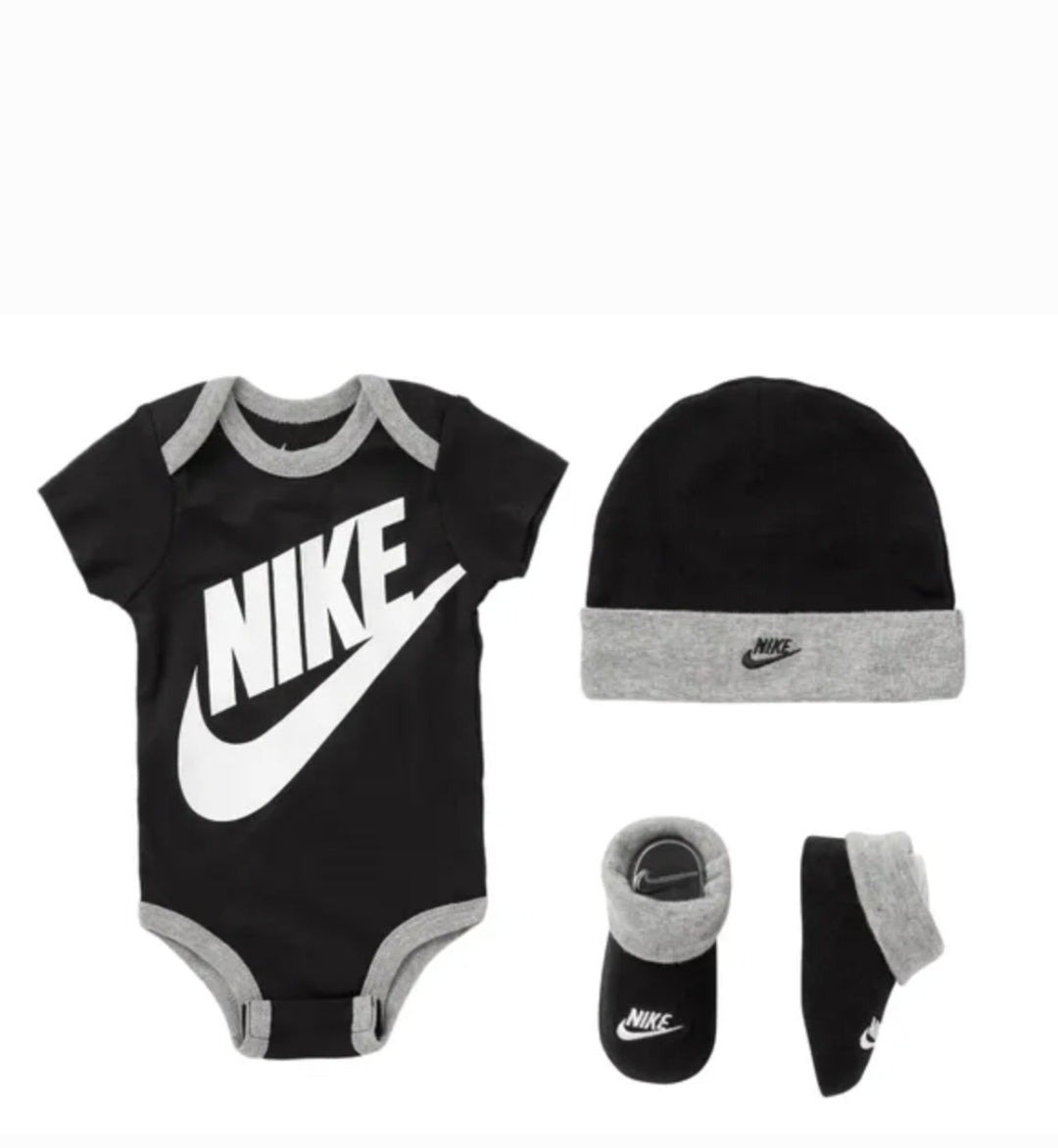 Nike coffret bébé Futura white black – LittleRun