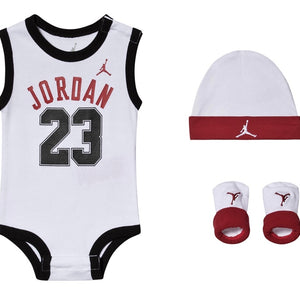 Jordan baby box"23"blanco