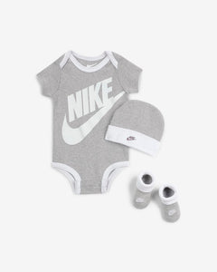 Nike coffret bébé Futura gris blanc